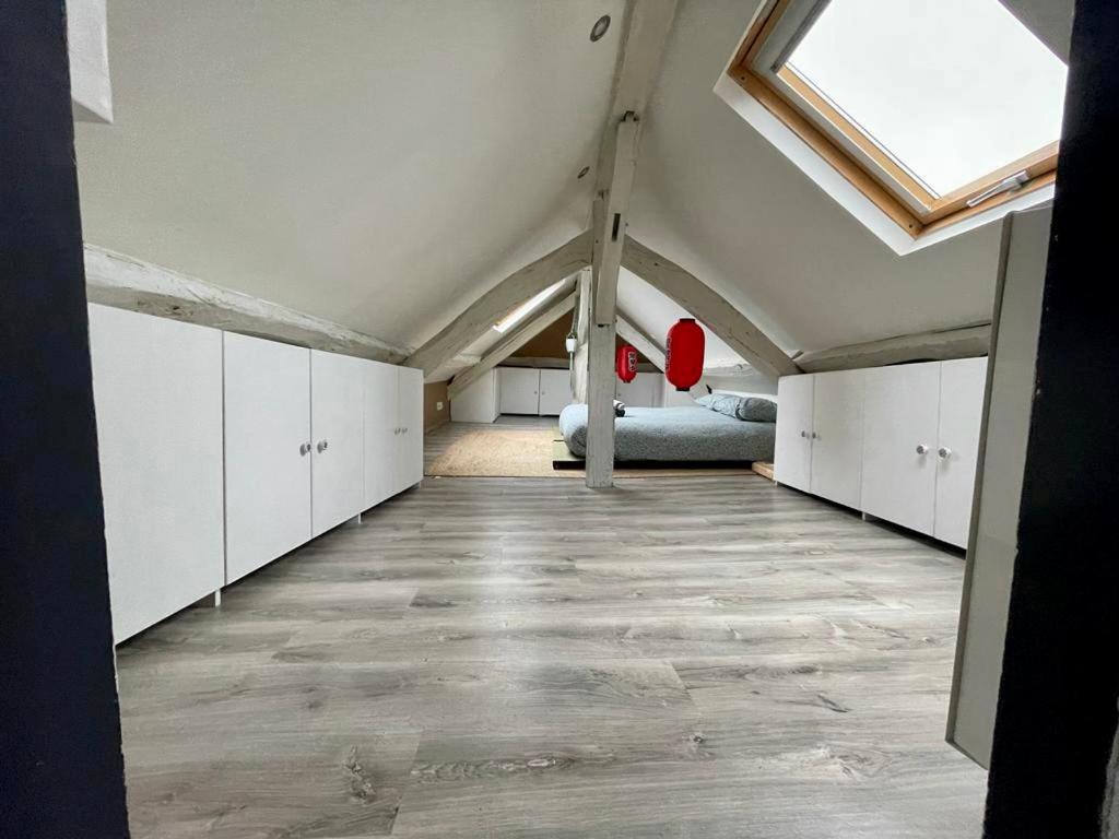 Sous Les Clochers De Rouen - Spacieux Logement Exterior photo